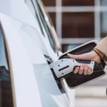 Como comprar um carro elétrico sem entrada